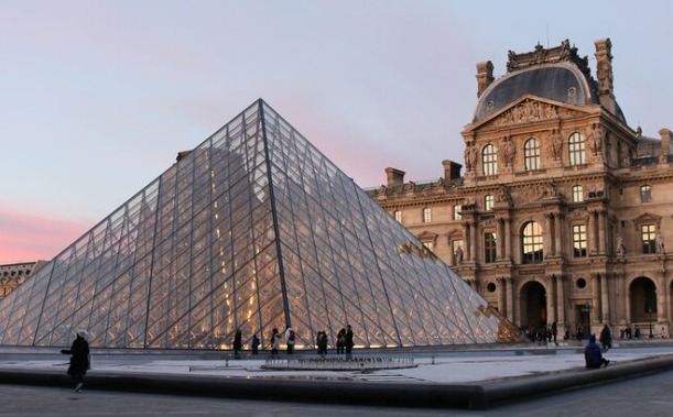 Louvre Museum Haute Couture with Antiquity: A Fashion Exhibition